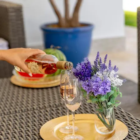 Velluto * البوفيرا