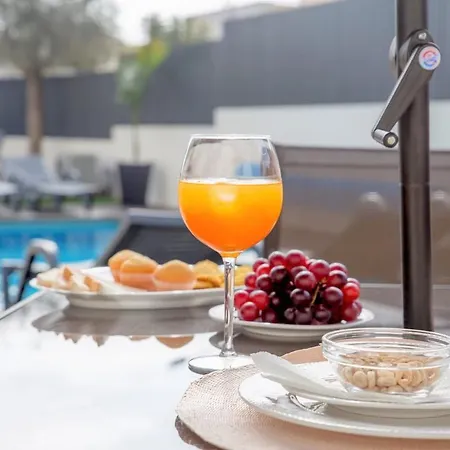 Velluto Апартаменты *